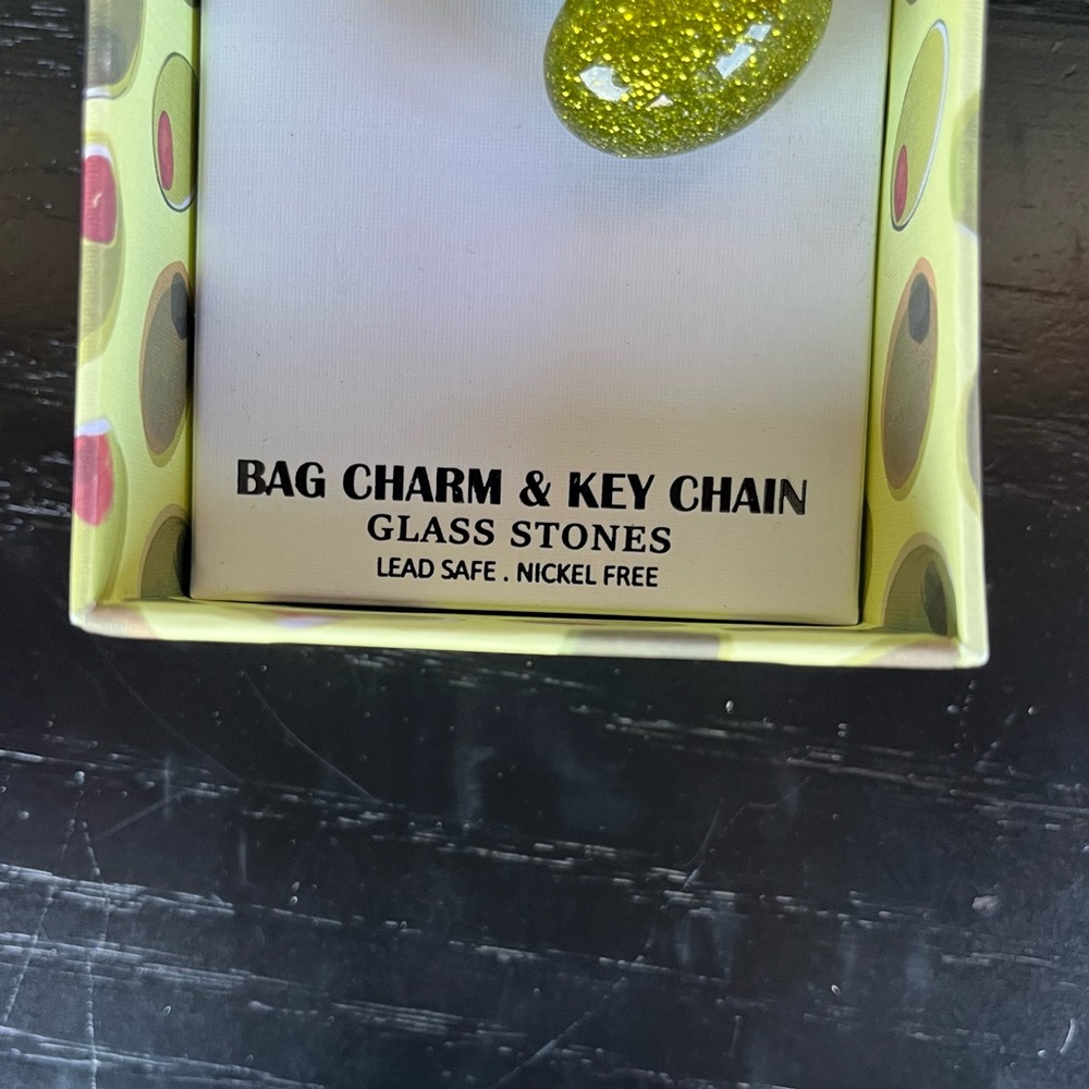 Piper K Olive & Martini Bag Charm & Key Chain Glass Stones New - Picture 4 of 6
